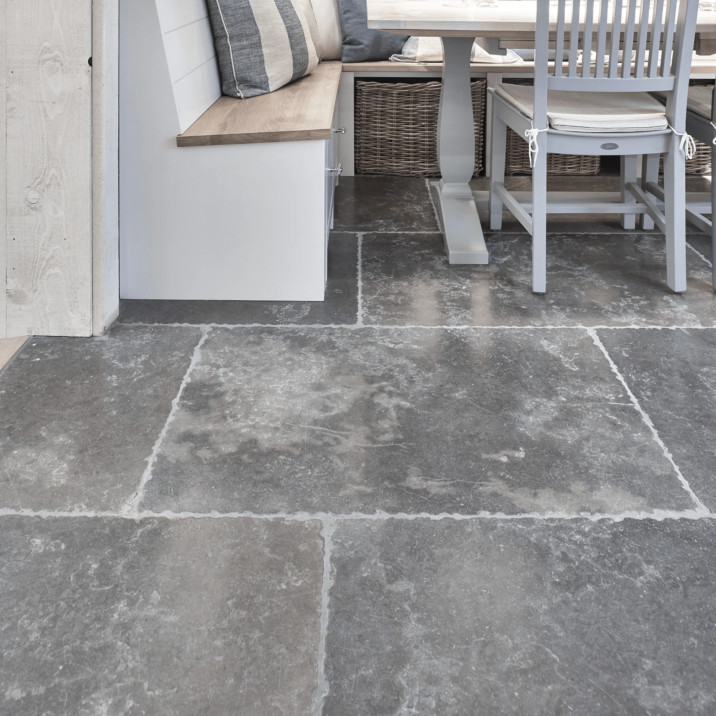 Abbotsbury Limestone Floor Tiles, Tumbled Finish - Image 3