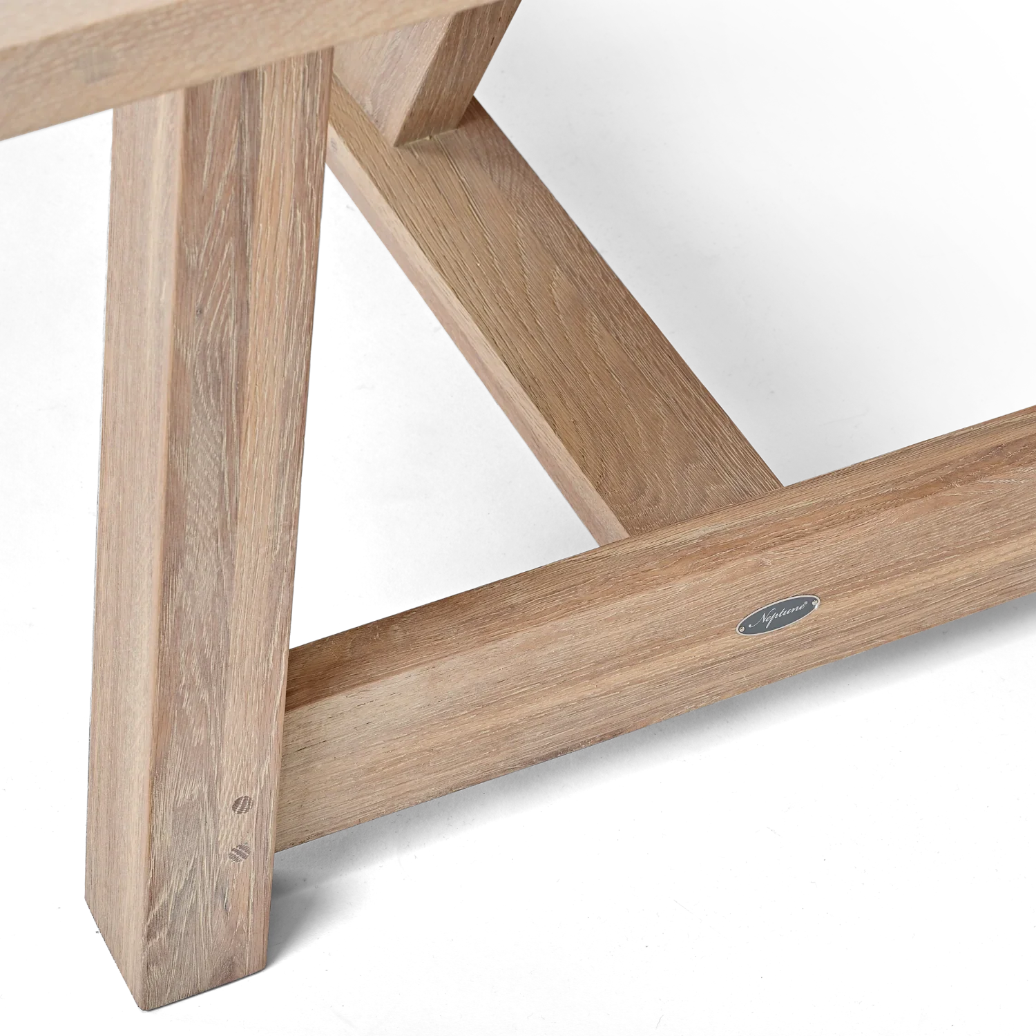 Arundel 6 Seater Oak Dining Table - Image 6