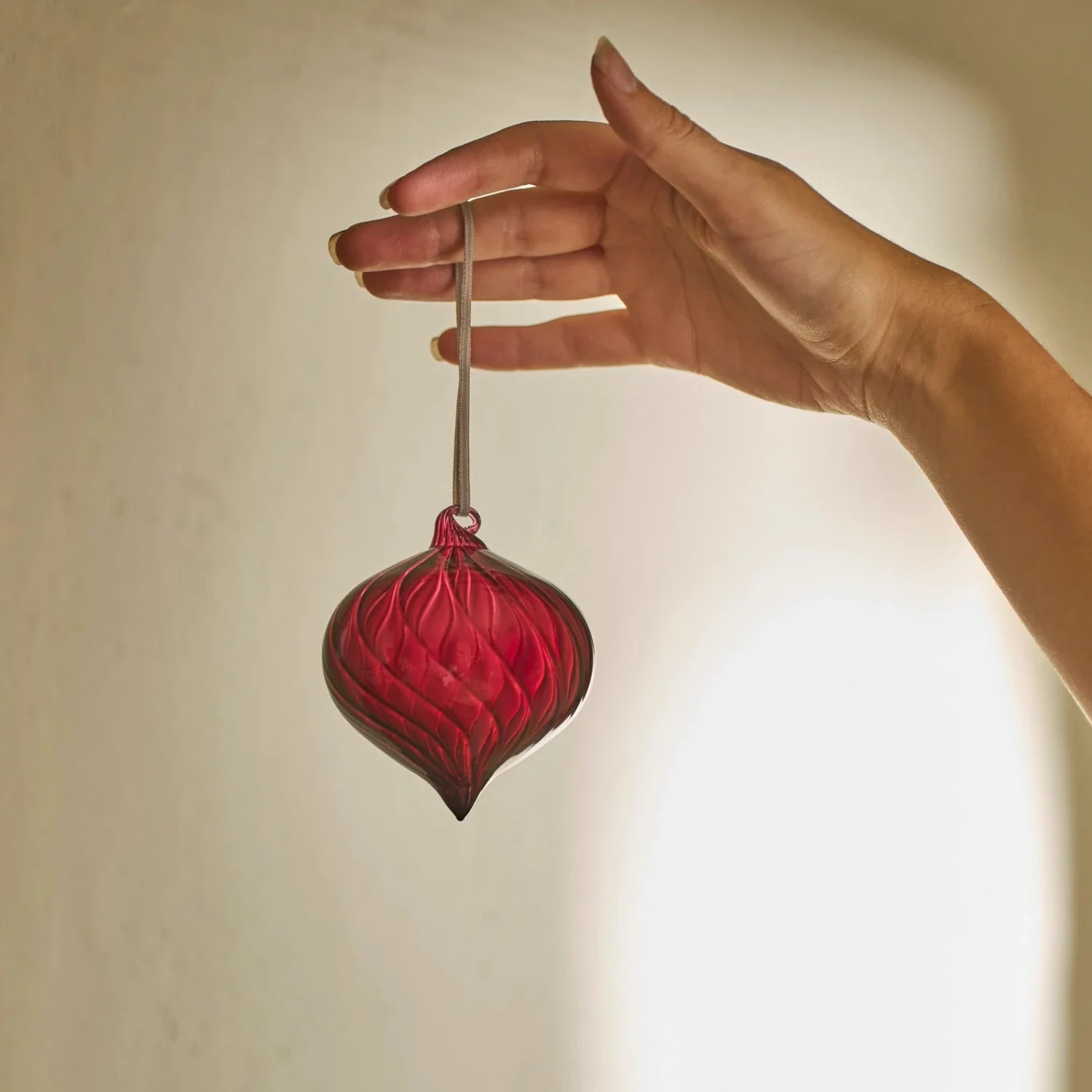 Avery Glass Drop Bauble, Merlot - Set of 6