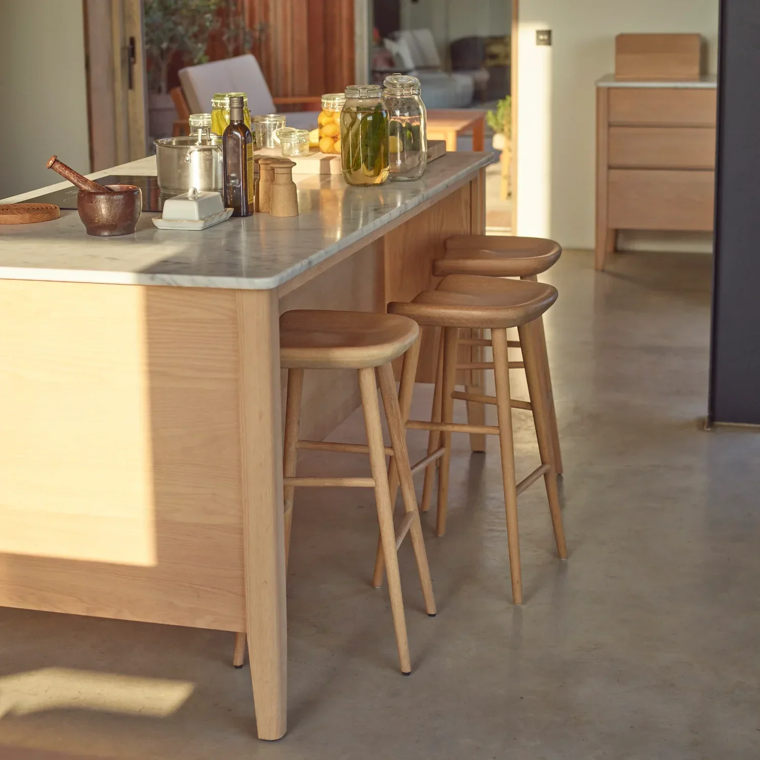 Borough Freestanding Oak Cooking Island with Marble Top - Image 4