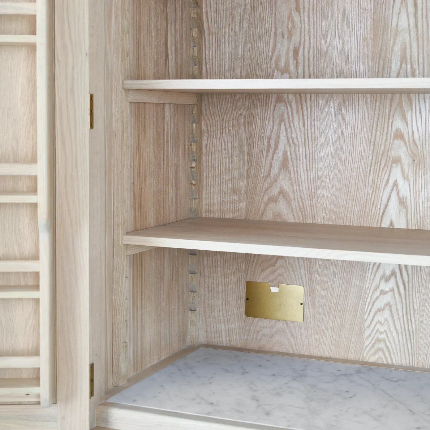 Borough Freestanding Oak Double Kitchen Larder with Marble insert - Image 19