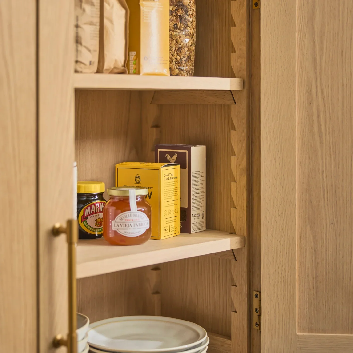 Borough Oak Kitchen Wall Cabinet - Image 3