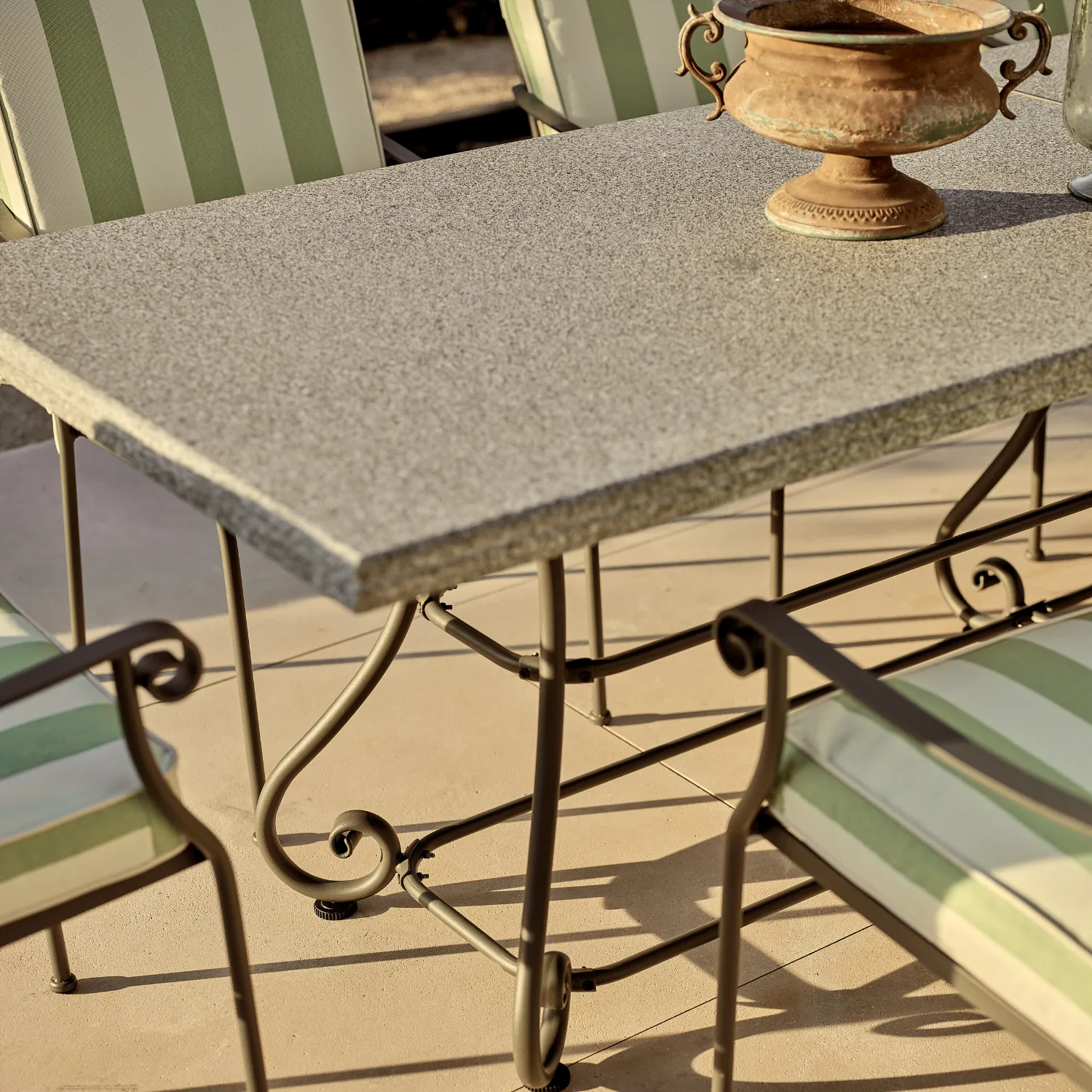 Cheltenham 8 Seater Metal Garden Dining Set with Granite Top, Green Stripe - Image 3