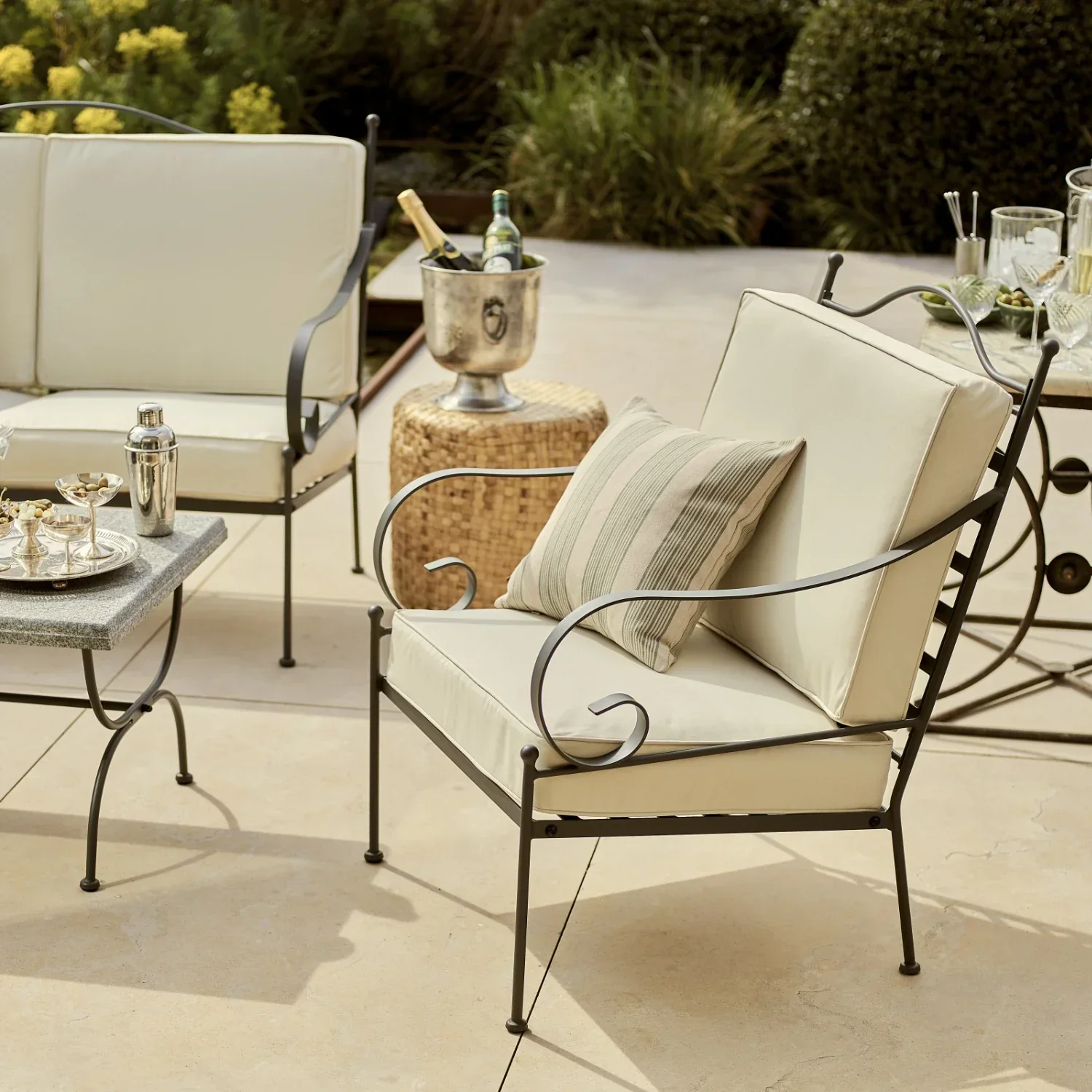 Cheltenham Metal Garden Armchair, Natural