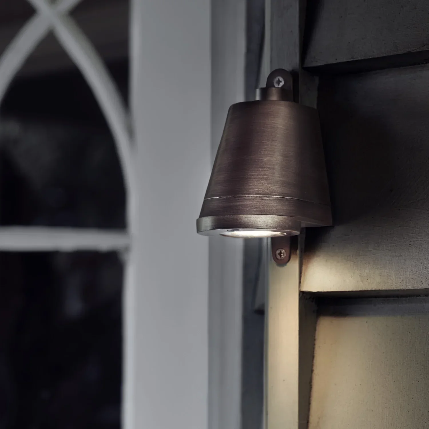 Dartmouth Bronze Outdoor Light