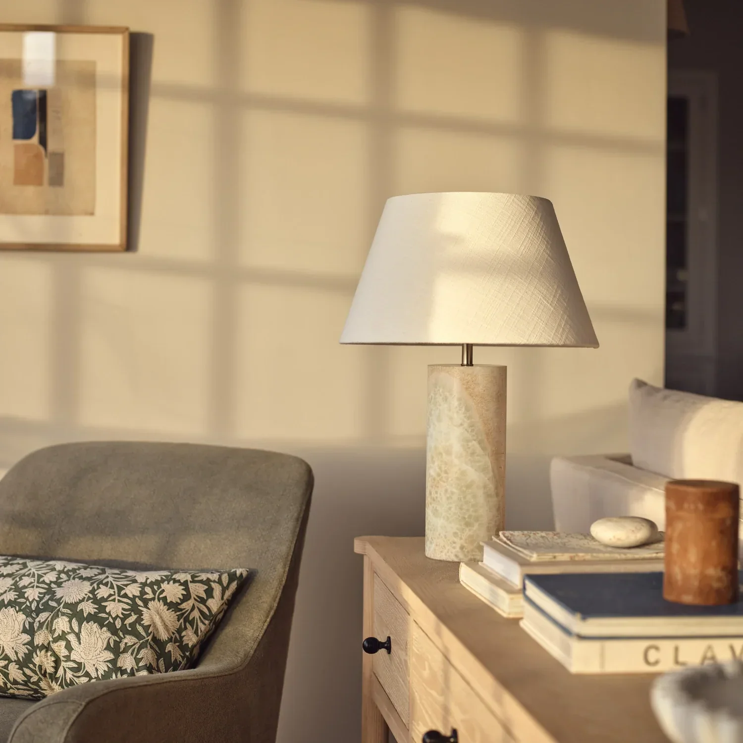 Delphi Onyx Table Lamp - Image 2