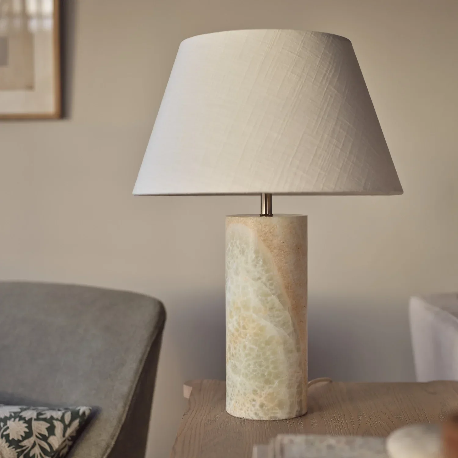 Delphi Onyx Table Lamp - Image 3