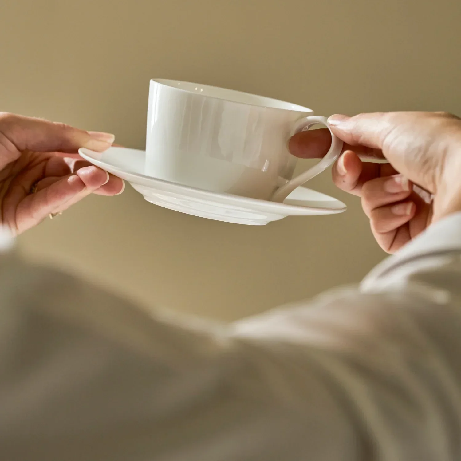 Fenton Bone China Tea Cup & Saucer Set, Set of 6 - Image 3