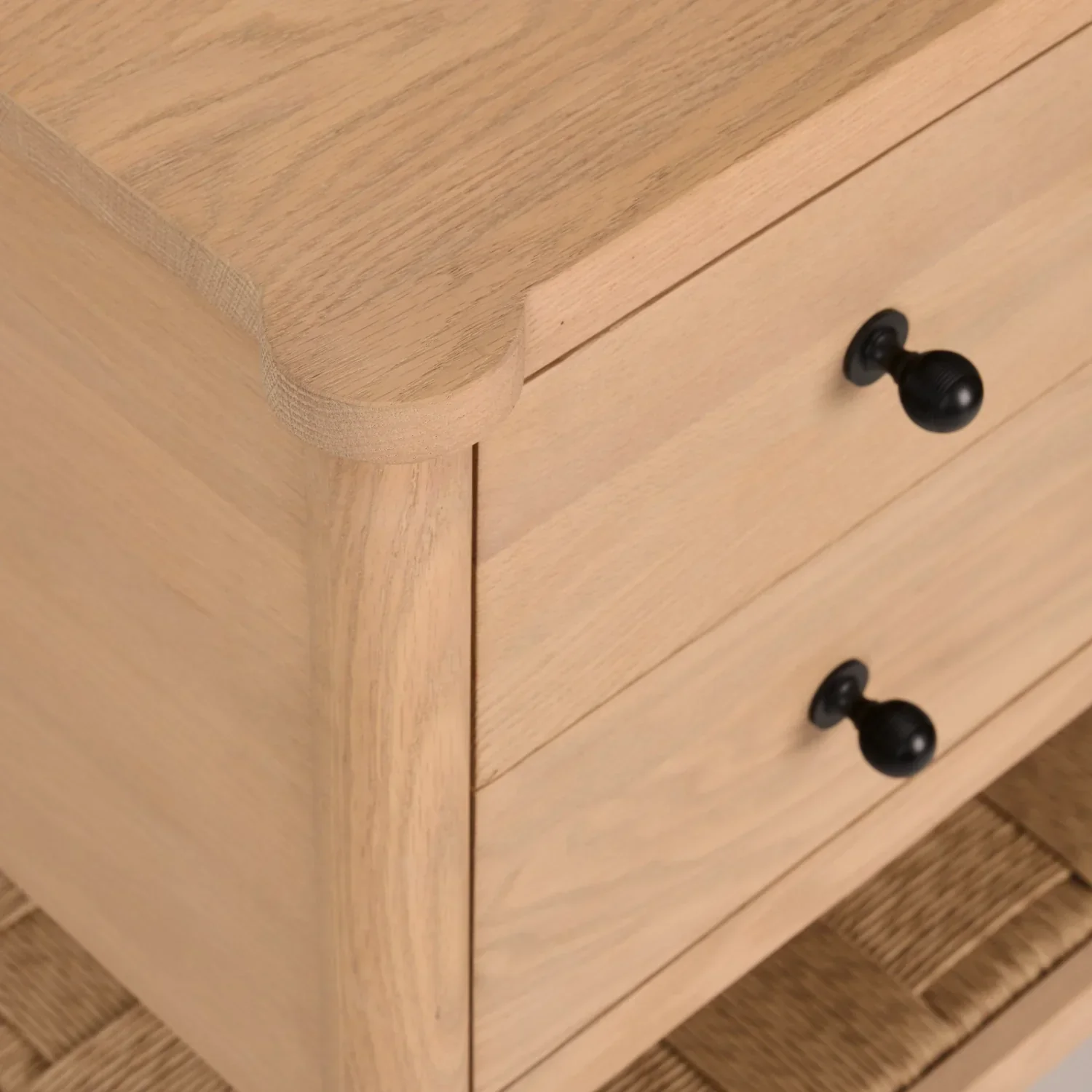 Frome Small Oak Chest of Drawers - Image 3