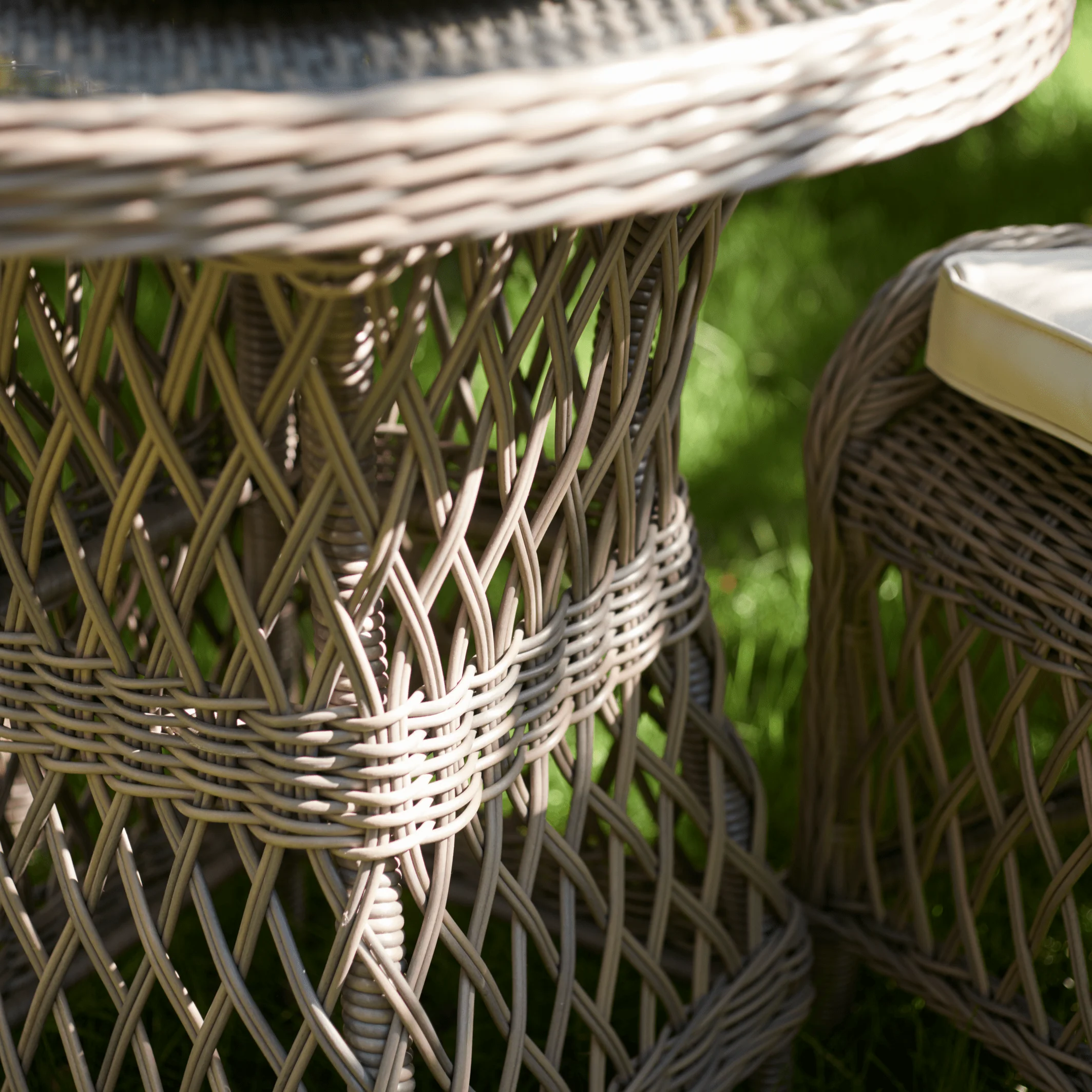 Harrington 2 Seater Wicker Bistro Garden Table - Image 3
