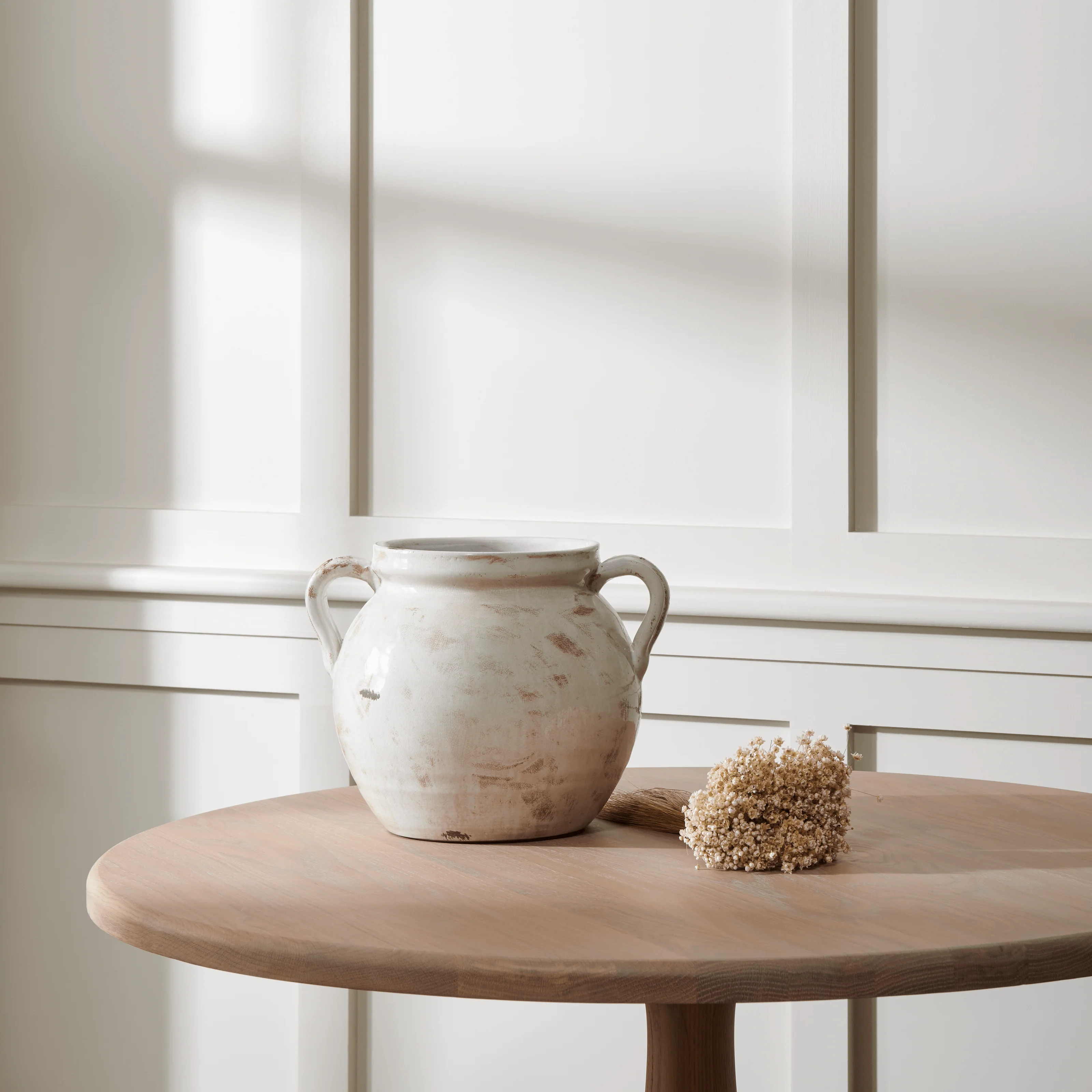 Haybrook Round Vase, Snow
