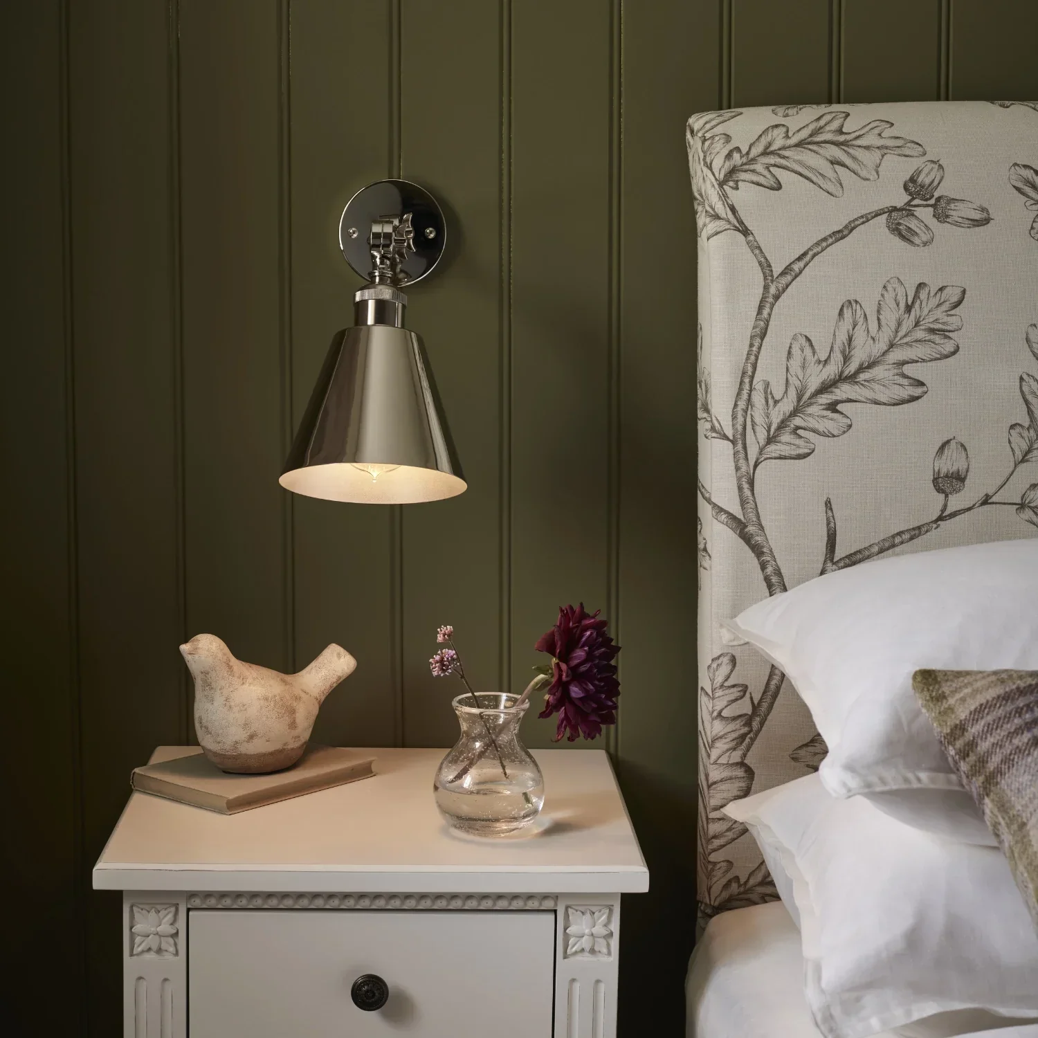 Keats Metal Shade Wall Light, Nickel