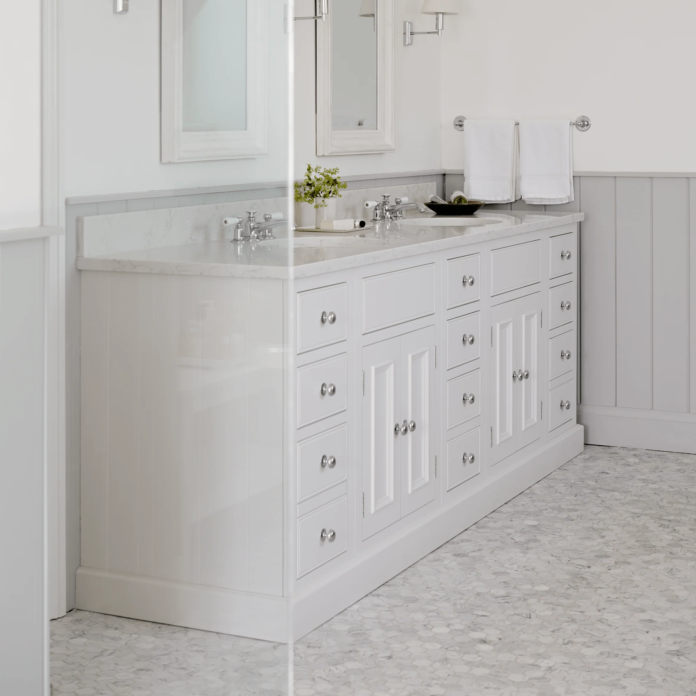 Kennet Carrara Marble Hexagon Tiles - Image 3