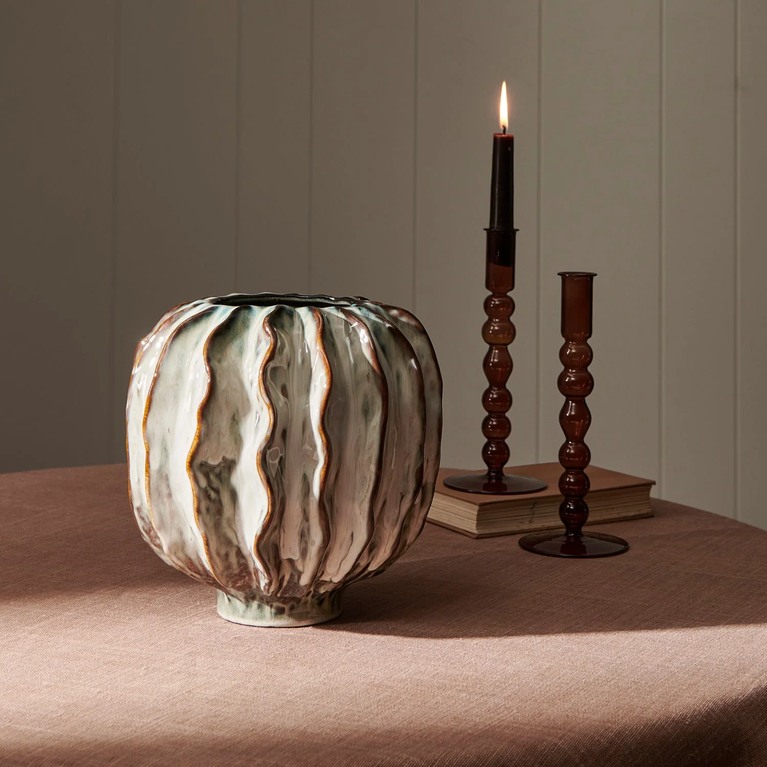 Lavington Vase, Round - Blue