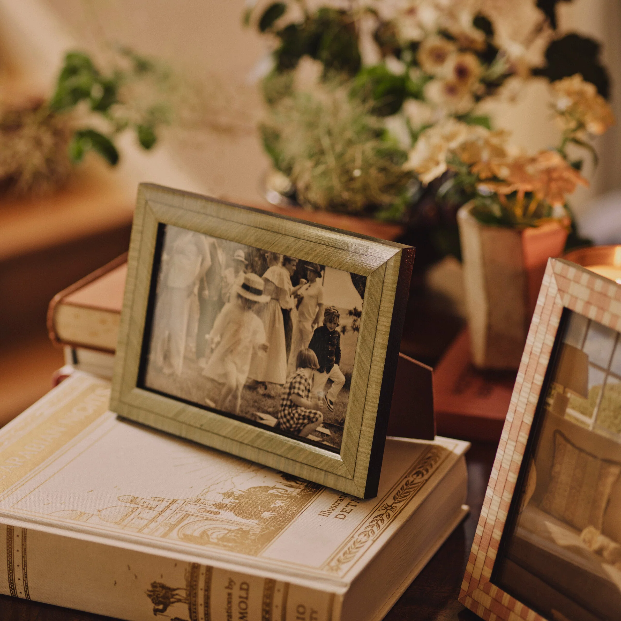 Montpellier Photo Frame, Light Green - Image 3