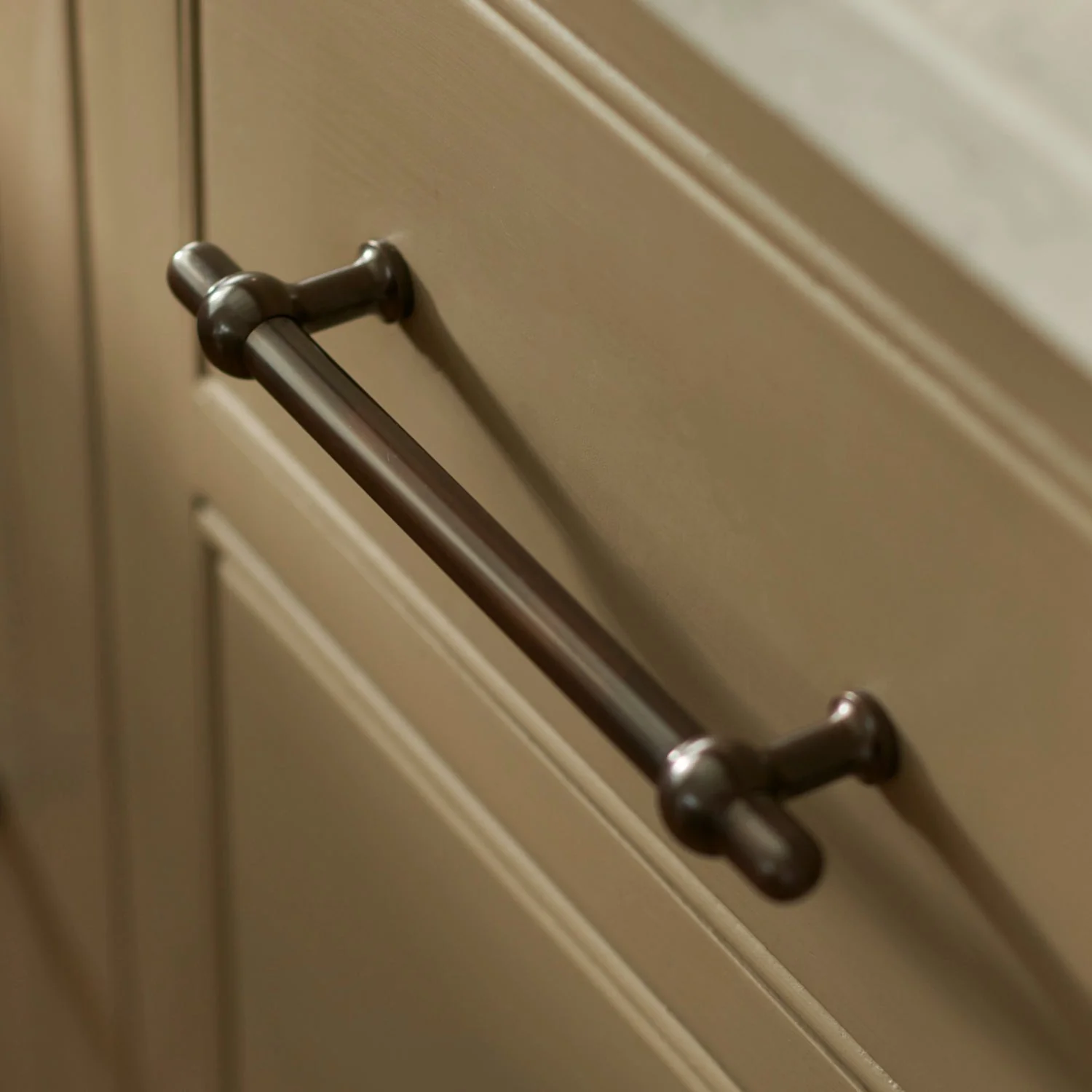 Oscott Medium Bar Handle, Set of 2 - Image 3