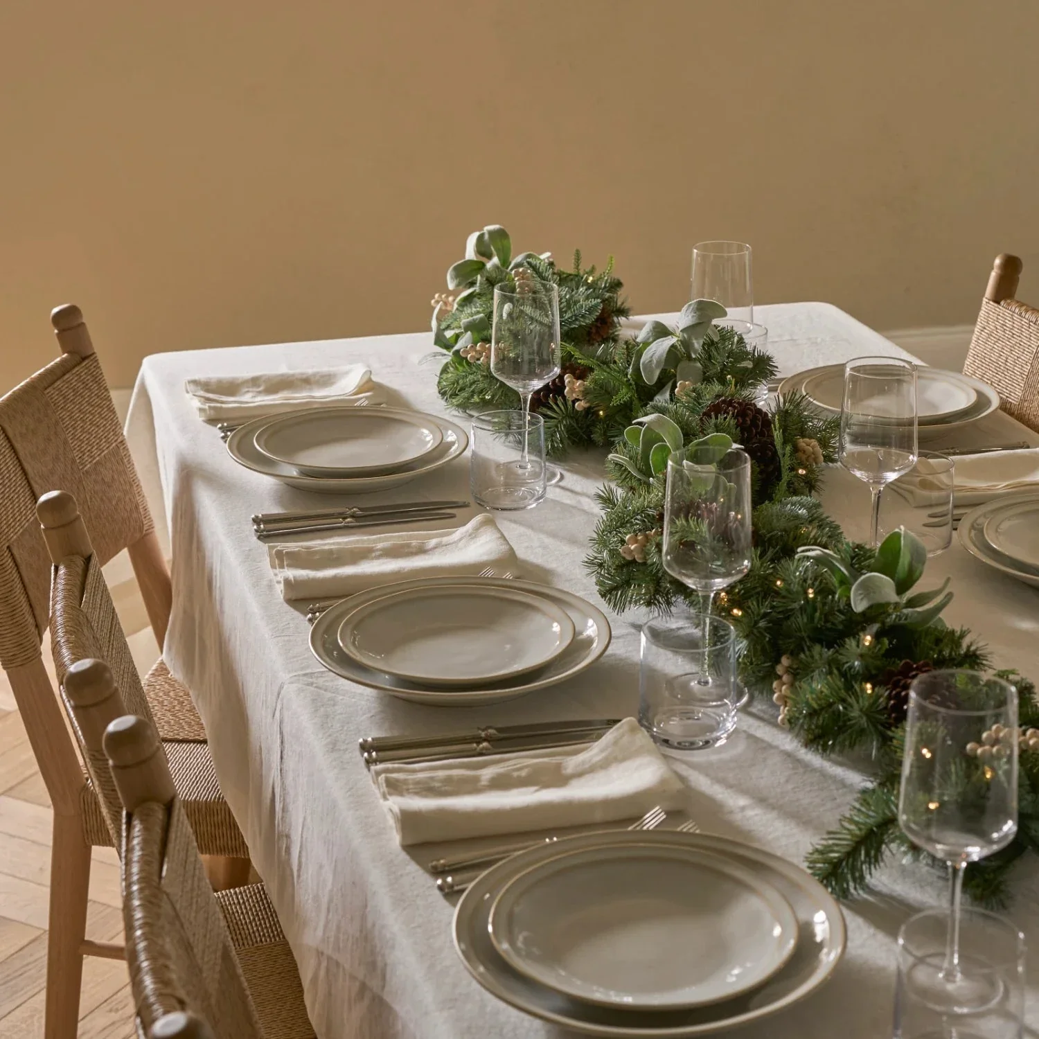 Sage Pre-lit Garland