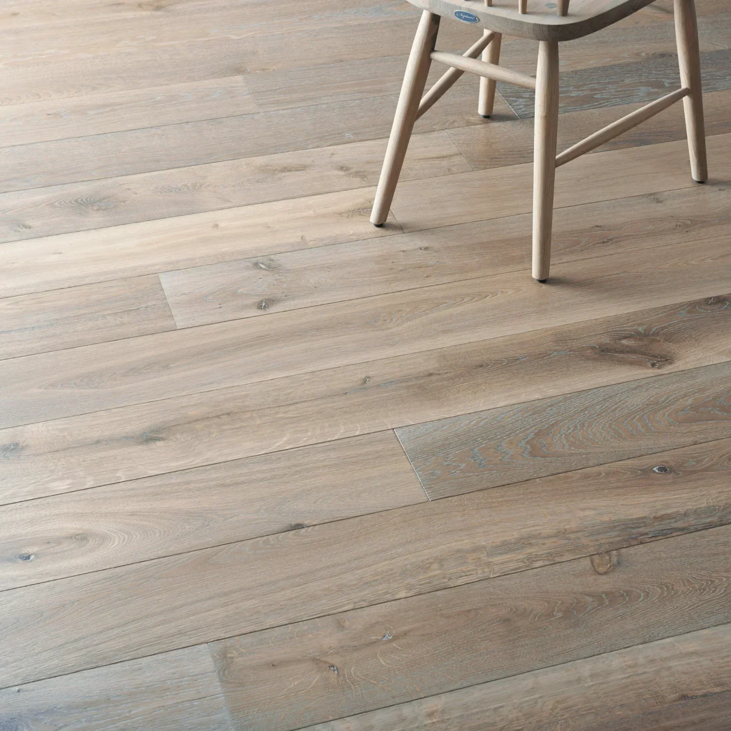 Savernake Engineered Oak Flooring 15mm x 180mm, Vintage