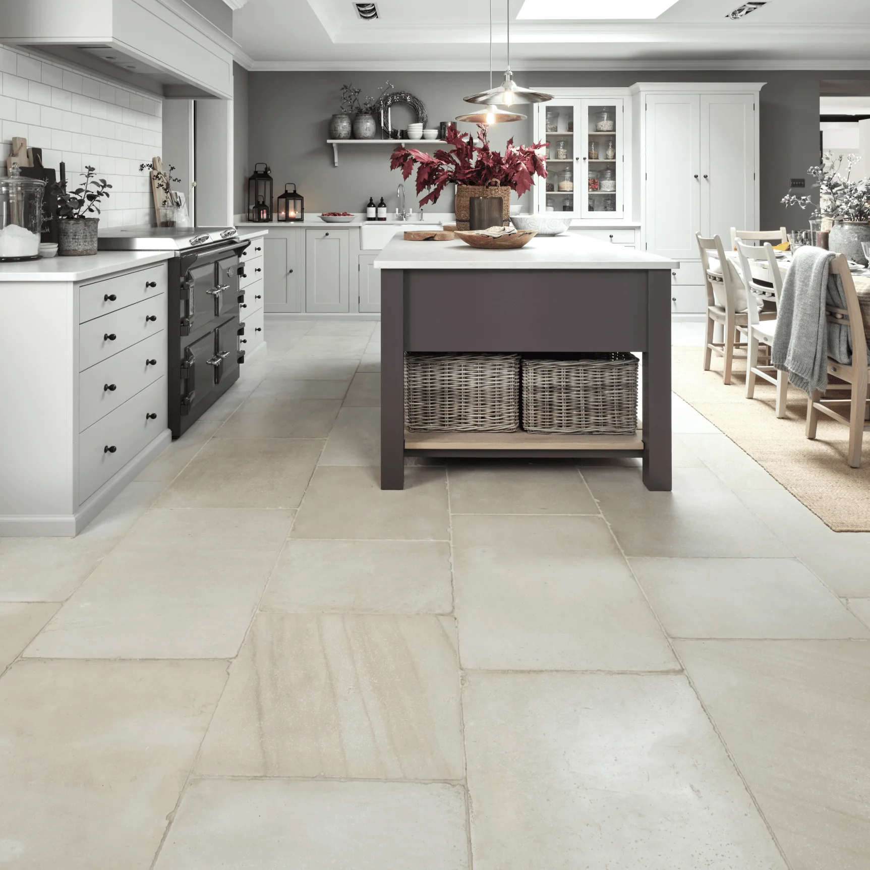 Seaton Sandstone Floor Tiles, Tumbled Finish - Image 3