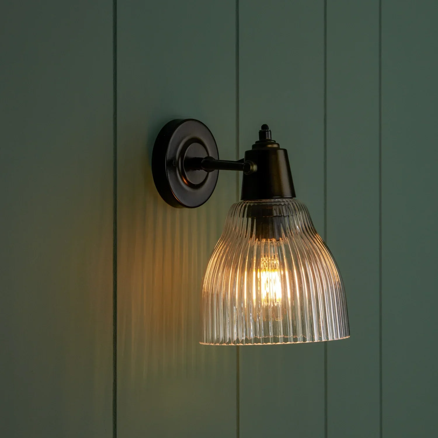 Shaftesbury Fluted Glass Wall Light, Bronze - Image 3