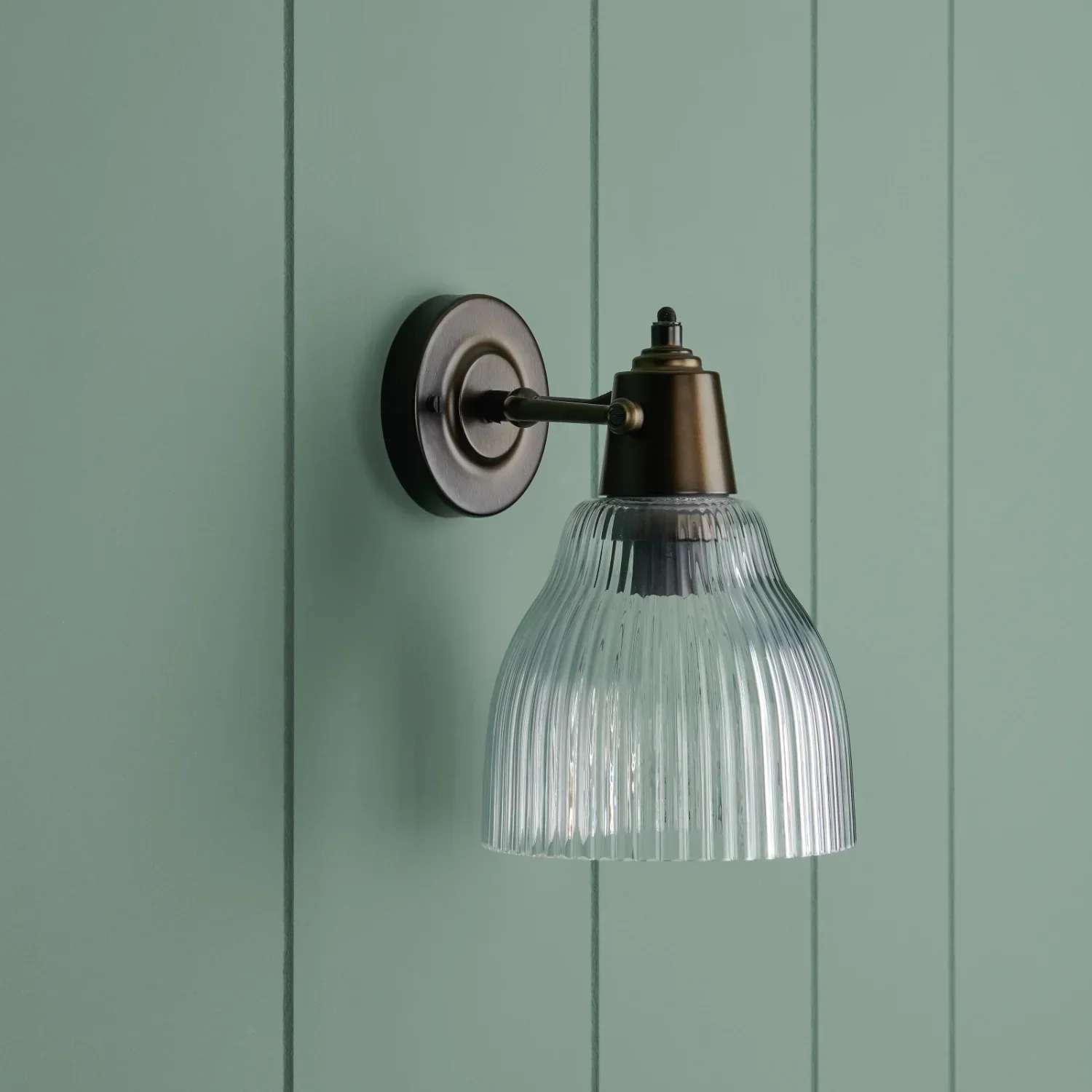 Shaftesbury Fluted Glass Wall Light, Bronze - Image 4