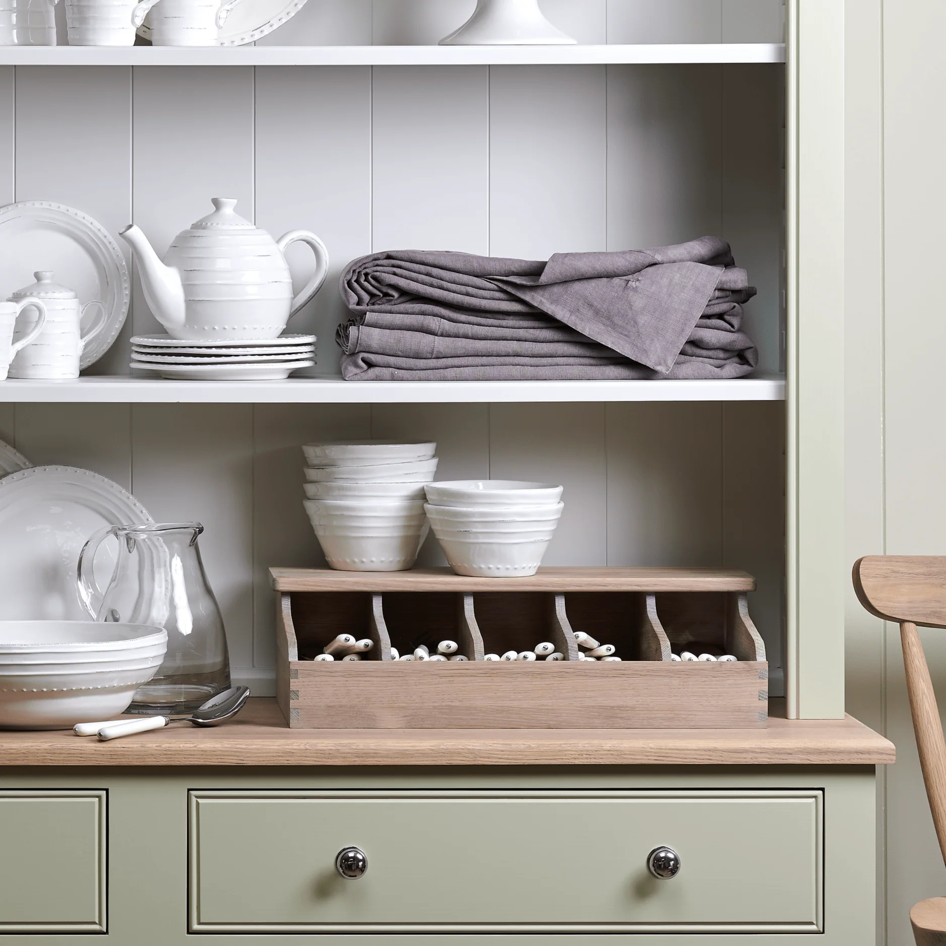 Southwold 5 Bay Divided Cutlery Organiser, Seasoned Oak