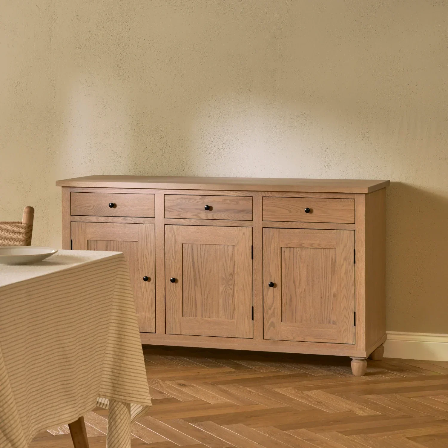 Suffolk 5ft Oak Sideboard
