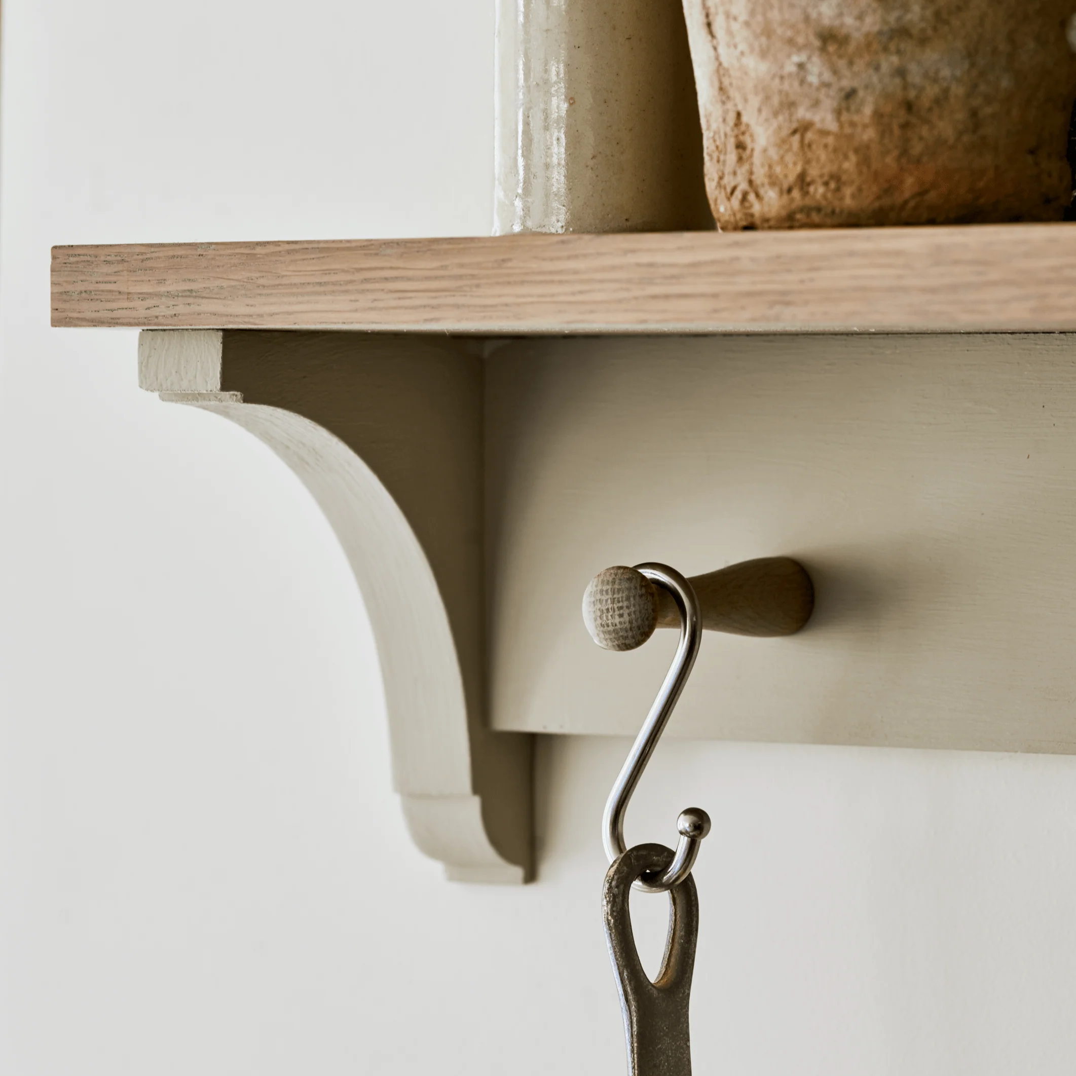 Suffolk Coat Rack - Image 7