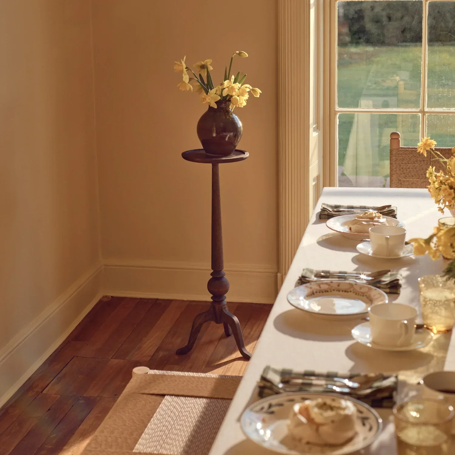 Thornbury Oak Plant Stand, Darkened Oak