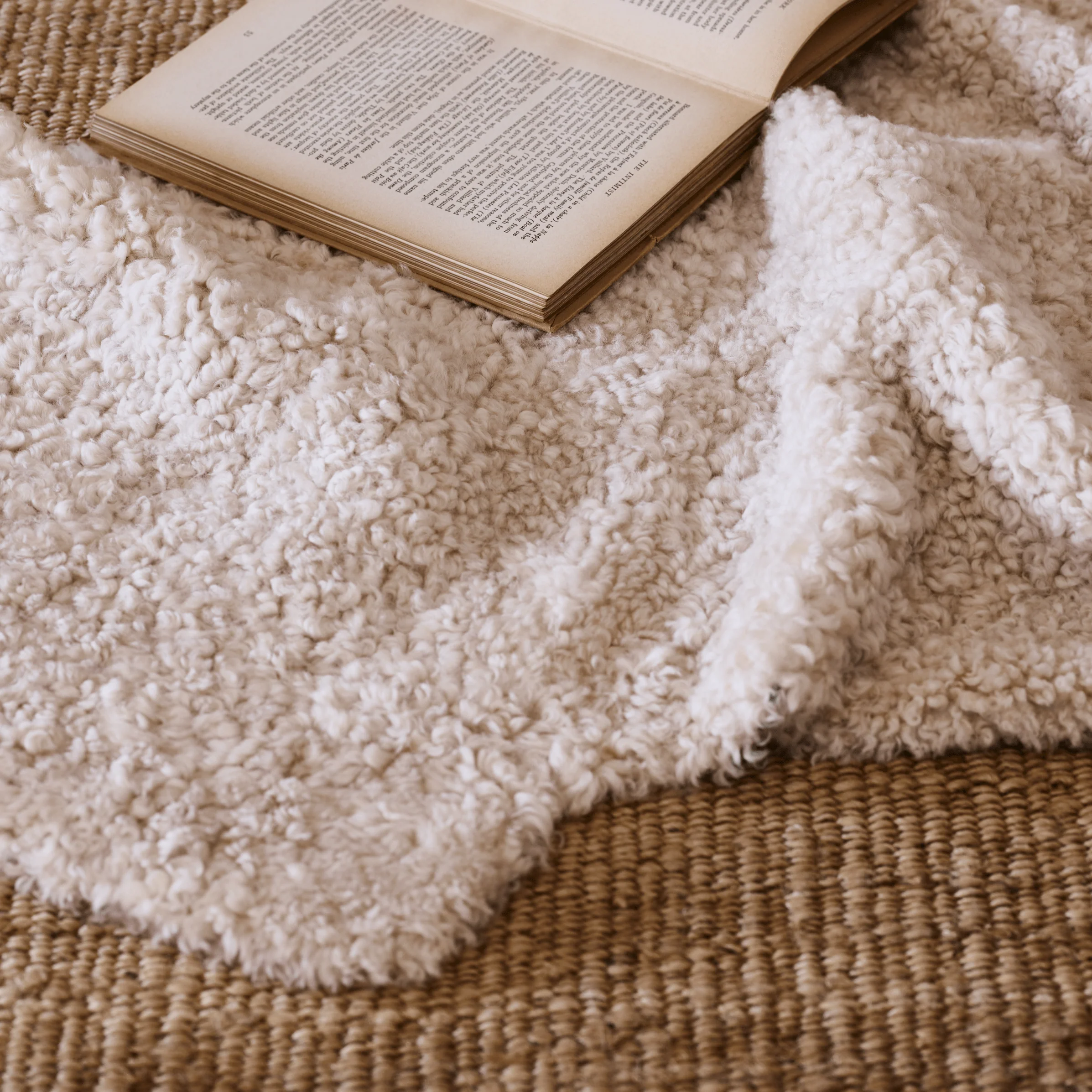 Tussock Sheepskin Double Rug