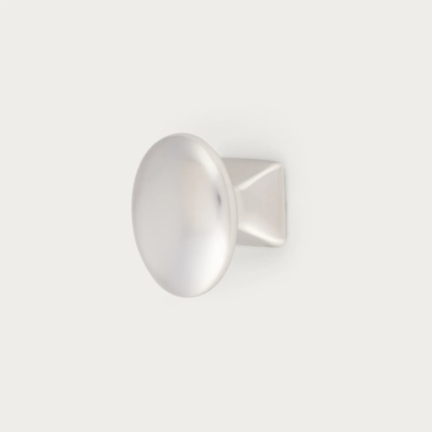 Warwick Button Knob, Set of 2 - Image 4
