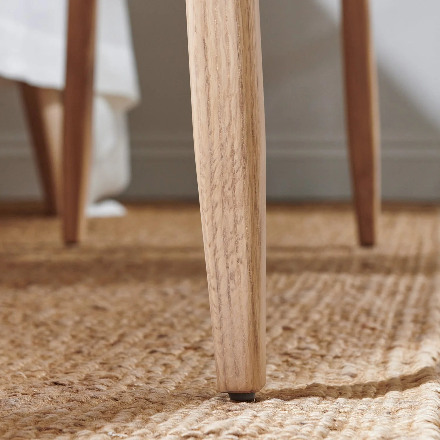 Wycombe 3 Seater Oak Dining Bench - Image 4