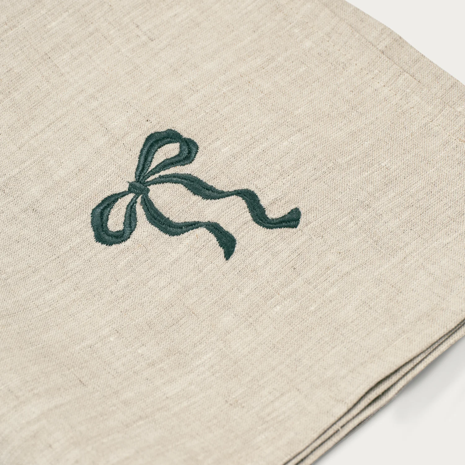 Yuletide Bow Embroidered Napkins, Green - Set of 4 - Image 4